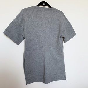 Lululemon - Side Slit Shirt